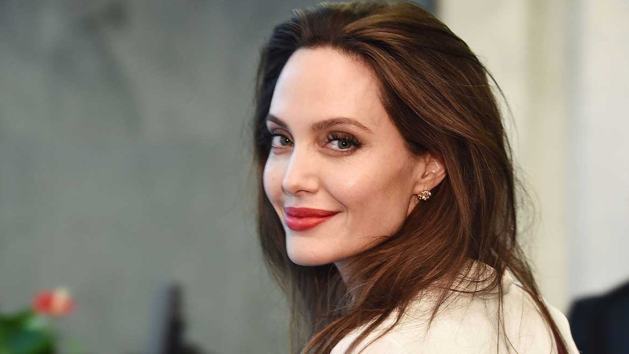 Angelina Jolie Hints at John 15:13 Elements in MALEFICENT: MISTRESS OF EVIL  | Angelina Jolie Hints at John 15:13 Elements in MALEFICENT: MISTRESS OF  EVIL