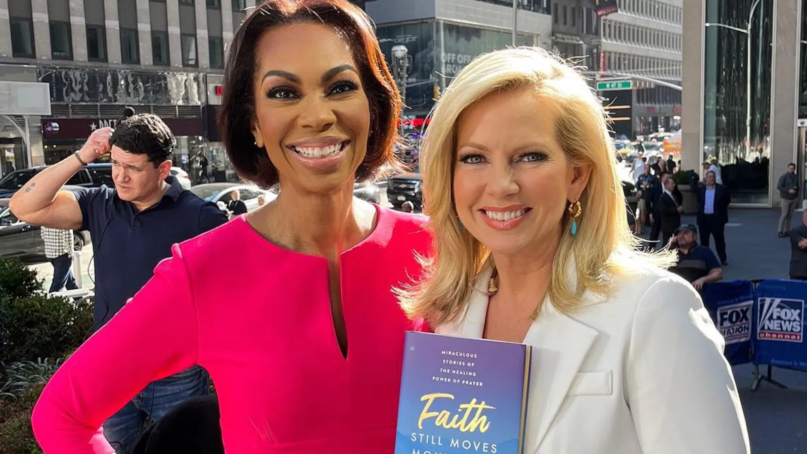 Fox News Anchor Harris Faulkner On Her Mothers Testimony Of Prayer Fox News Anchor Harris