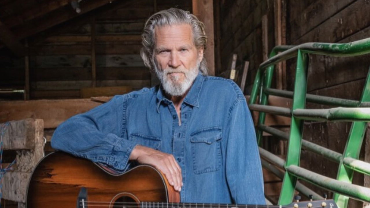 Jeff Bridges Didn't Think He'd Act After Cancer — He's Back on Set ...