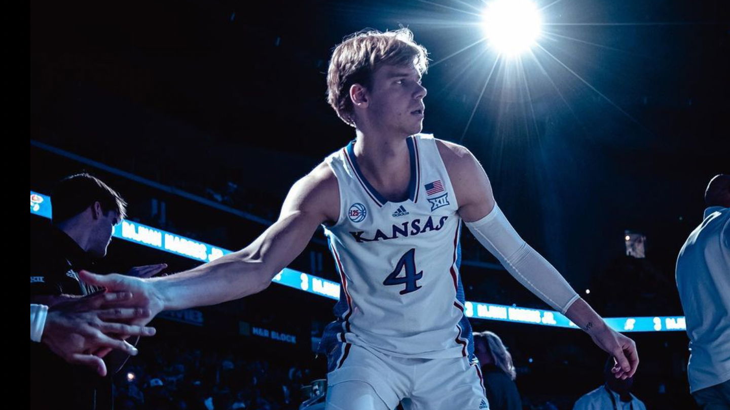 Kansas Star Gradey Dick Points to God Ahead of NBA Draft | Kansas Star  Gradey Dick Points to God Ahead of NBA Draft