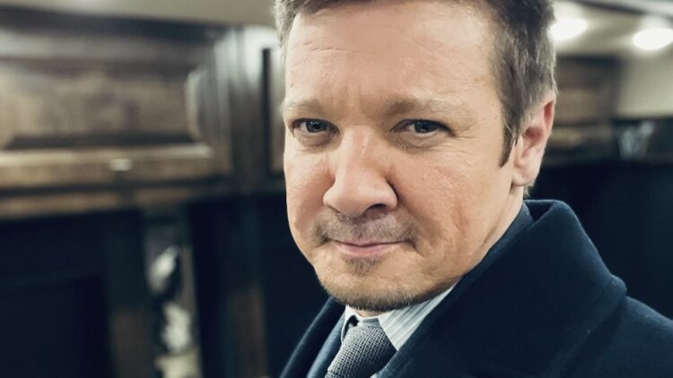 Jeremy Renner a 'Walking' Miracle: 'Hope is a Powerful Ally' | Jeremy ...