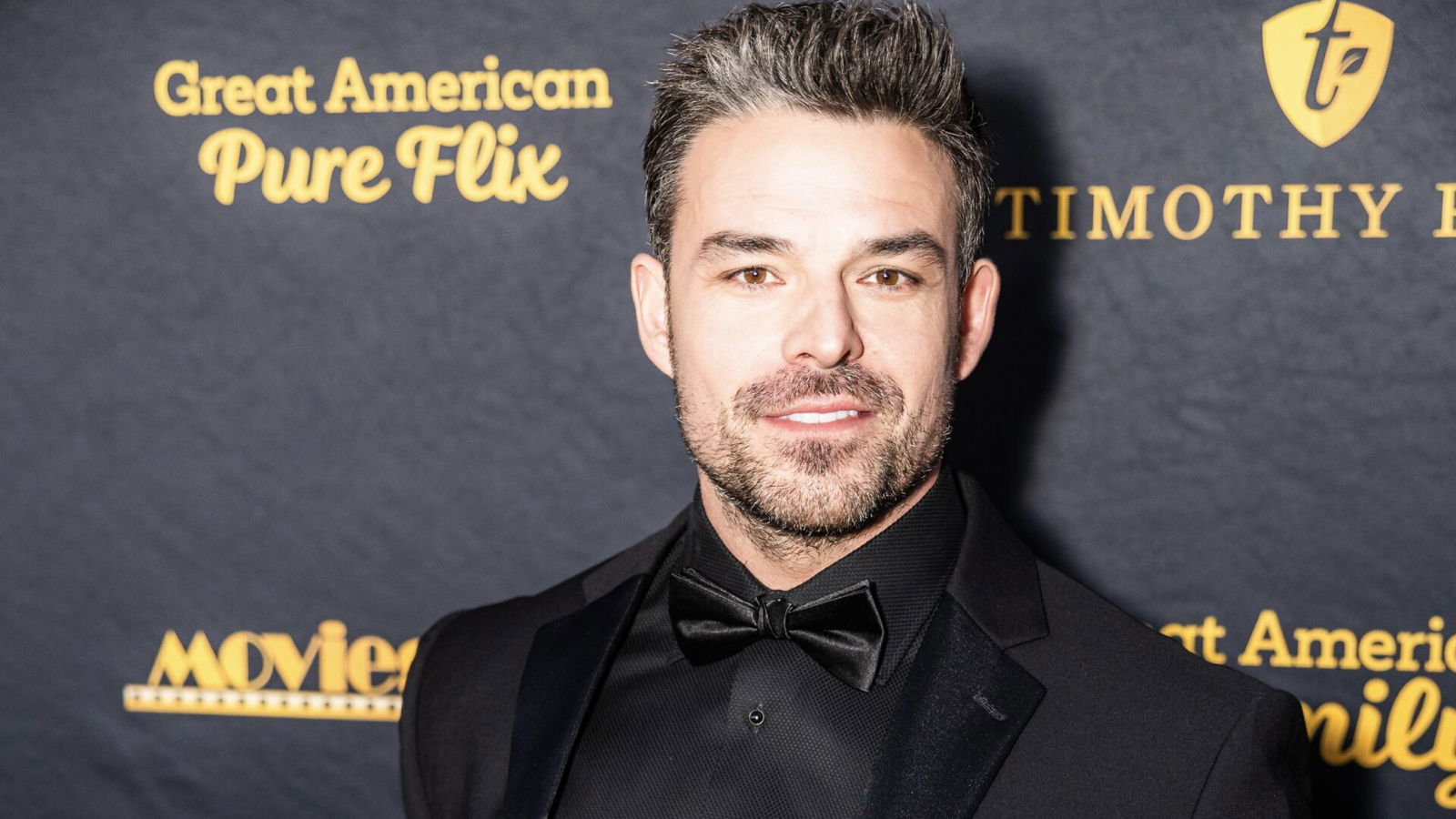 Jesse Hutch Loves Christmas Movies ‘My Kids Can Watch’ Jesse Hutch