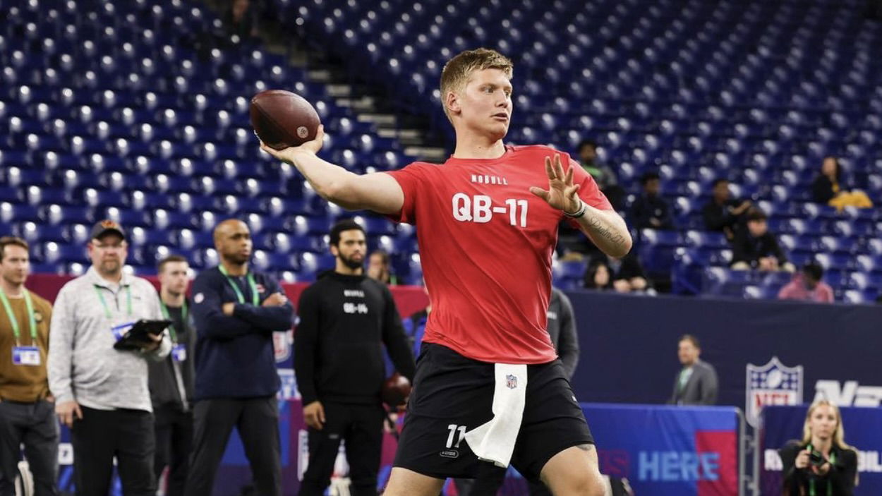 NFL Rookie QB Austin Reed Signs Free Agent Contract with Bears | NFL ...