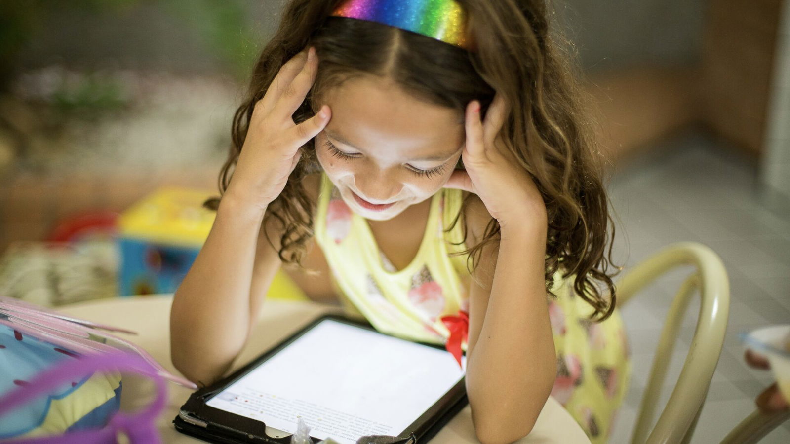 Your Child’s Devices Might Be Causing Neck Problems