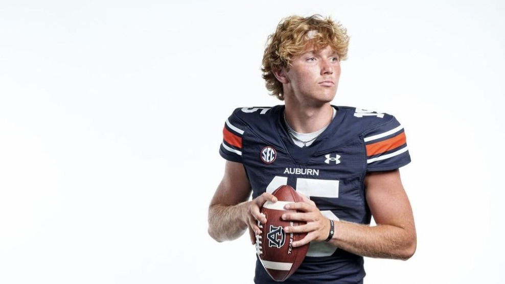 Auburn QB Hank Brown Keeps Christ 'No. 1' Amid Football Season | Auburn ...