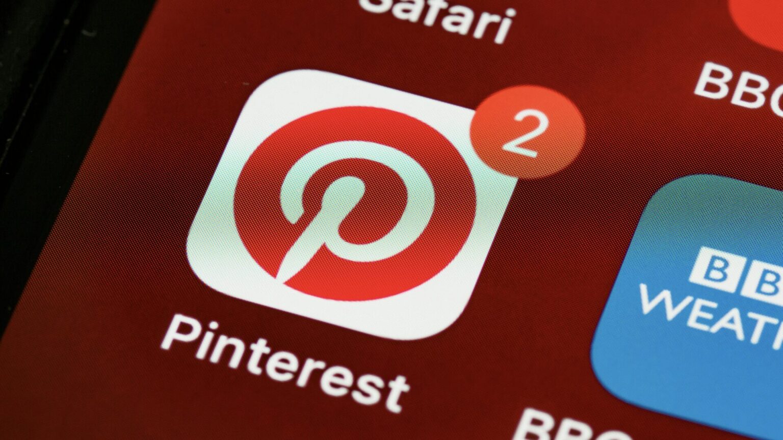 Pinterest Unusable Pinterest Prioritizes AI, and It's Making the Platform Unusable