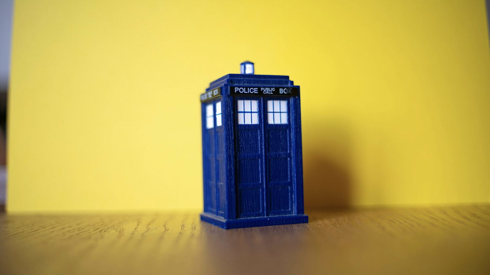 tardis, doctor who tardis, doctor who
