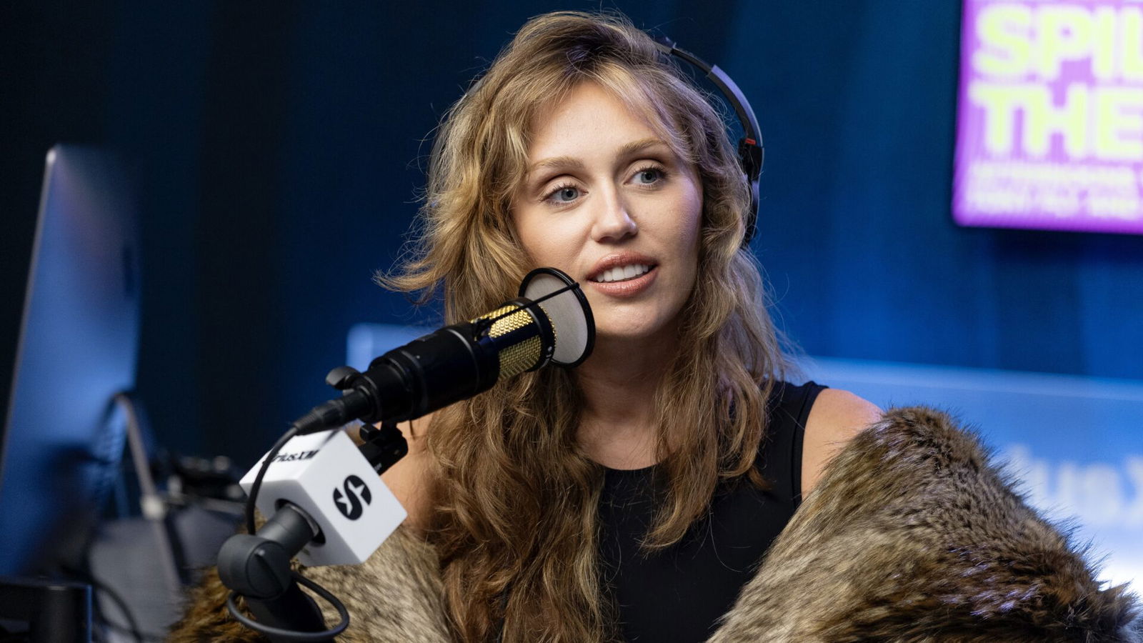 Miley Cyrus-Getty Images-2225274961 Miley Cyrus