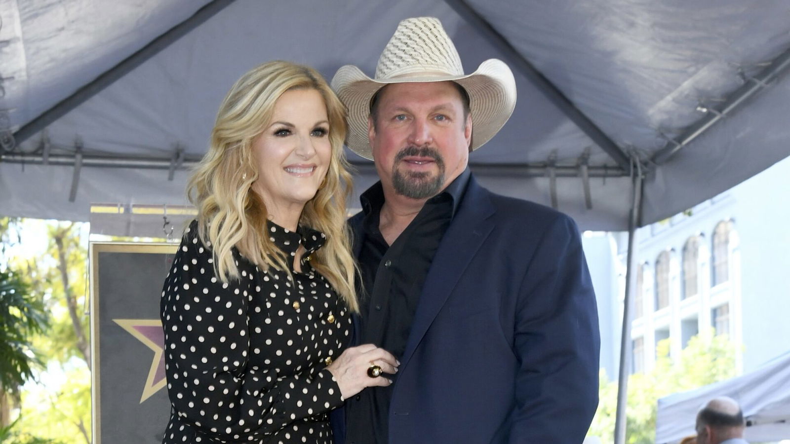 Trisha Yearwood and Garth Brooks