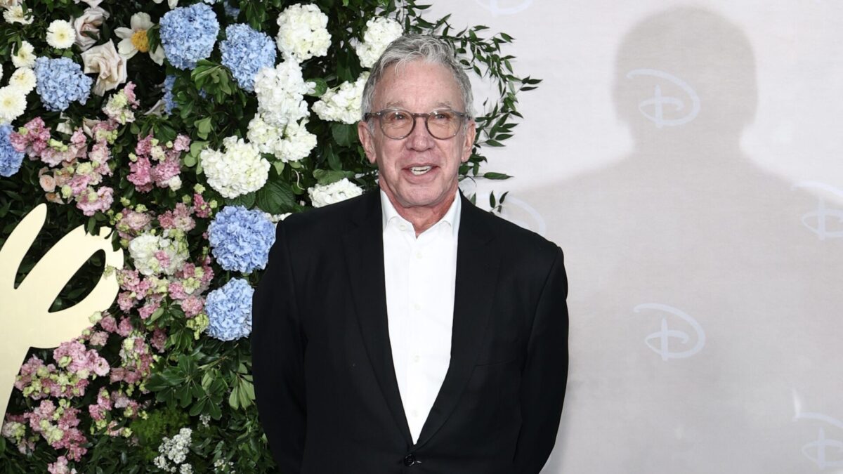 Tim Allen Moss What Tim Allen Is Like Behind the Scenes on SHIFTING GEARS