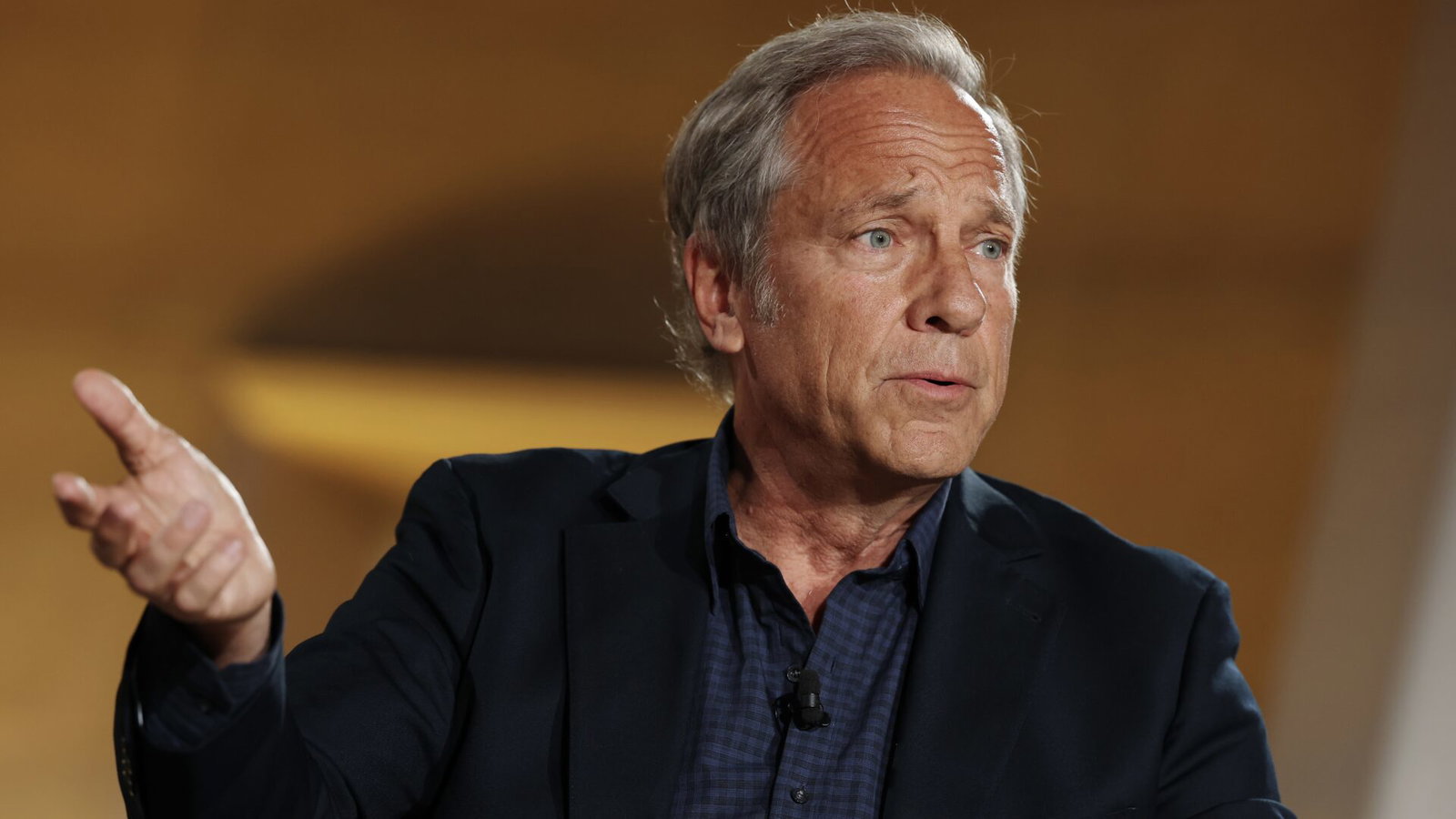 Mike Rowe-Getty Images-2265987060 Mike Rowe