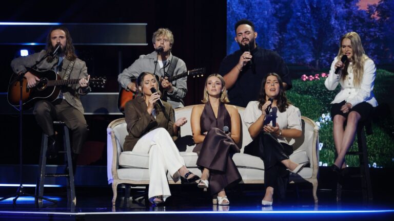 The ‘Vulnerable’ Story Behind This Worship Song Will Give You Hope