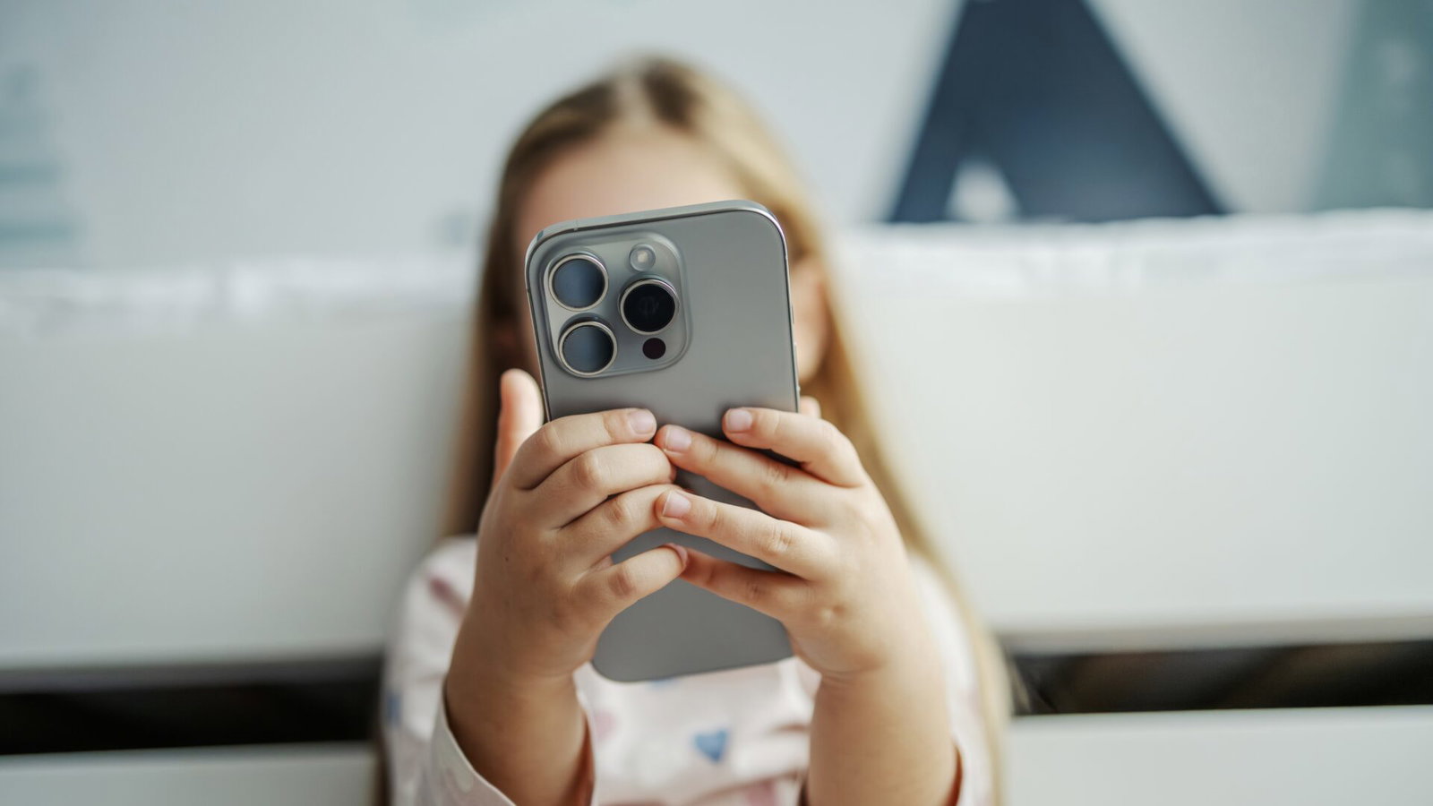 Why Do Tech Company Execs Keep Their Children Away From Screens?