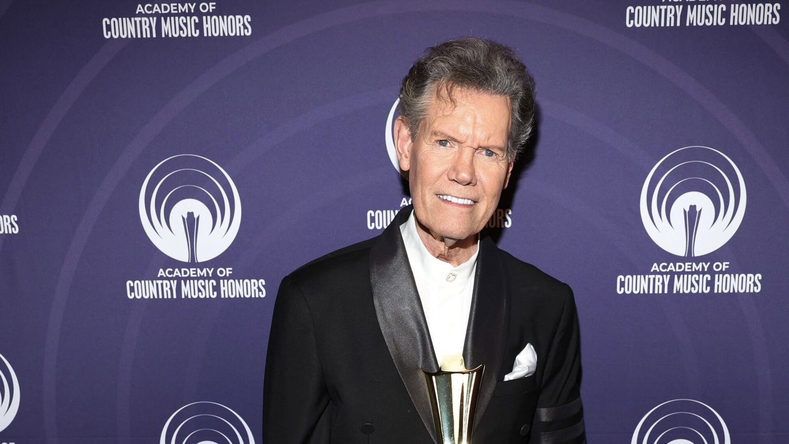 'A Very Special Wish Came True': Country Legend Surprises Hospitalized Super Fan